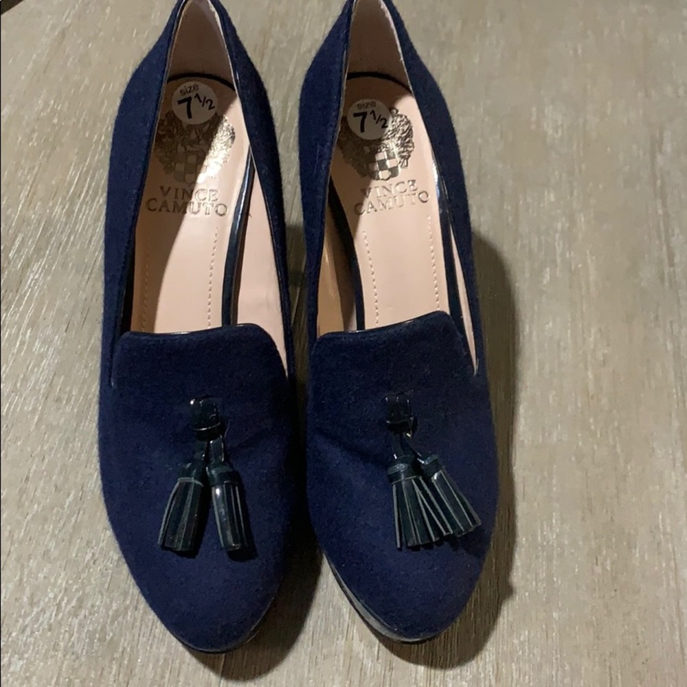 Vince Camuto blue heels
